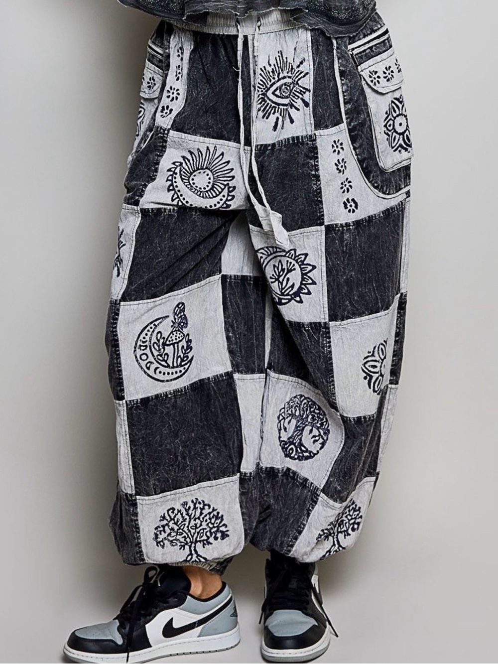 Nwt POL Bohemian Black Vintage Wash Aztec Pattern Jogger
